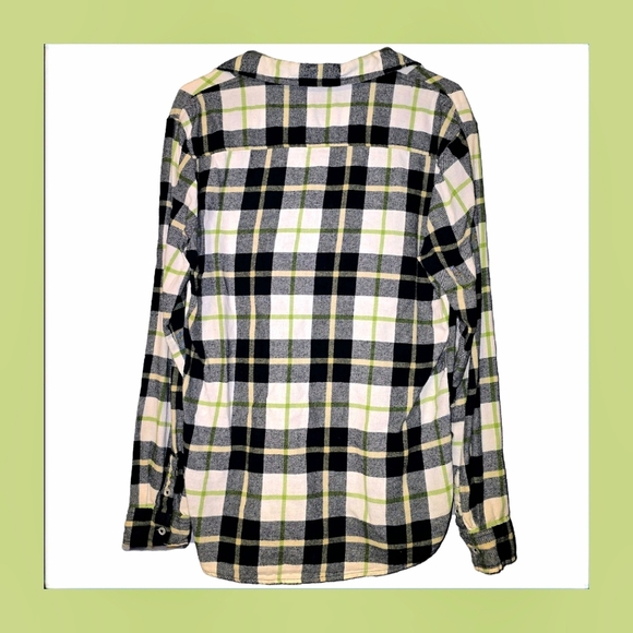 Forever 21 Mens Plaid Button Up Long Sleeve 100% Cotton White, Navy, Green/Small - Picture 3 of 7
